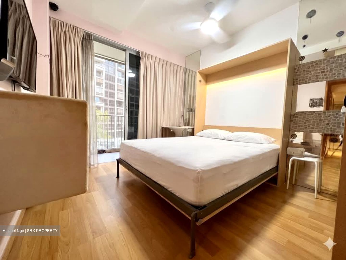 Prive (D19), Condominium #571372161